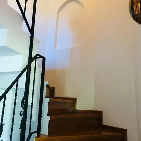 Private House With Nature And View In וילה *