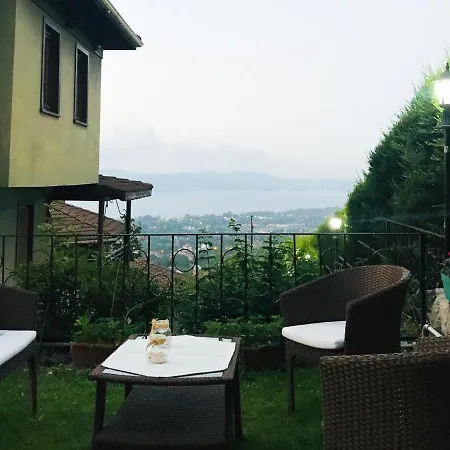 Private House With Nature And View In *